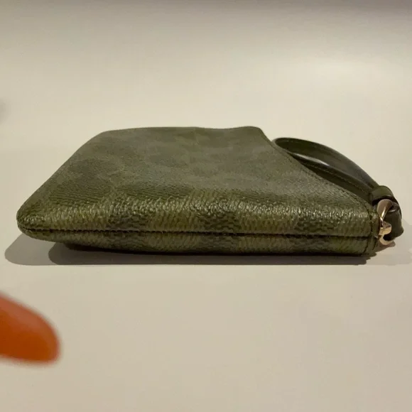 Coach Corner Zip Wristlet In Signature Canvas - Olive - Picture 6 of 10